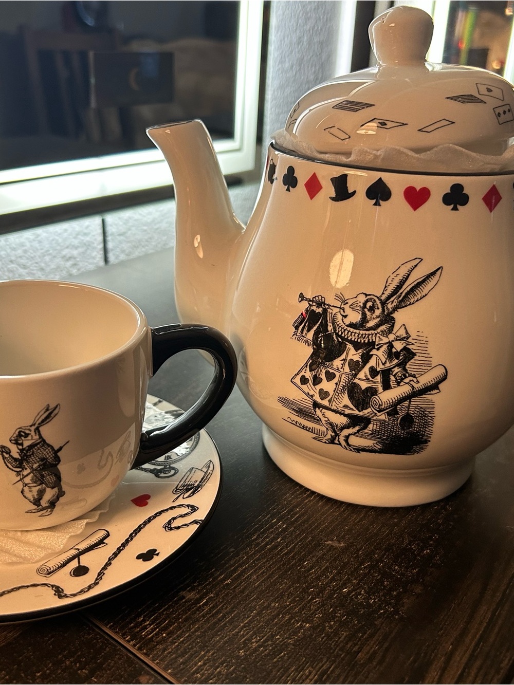 White Alice in Wonderland Teapot and Cup Set with Black Accents